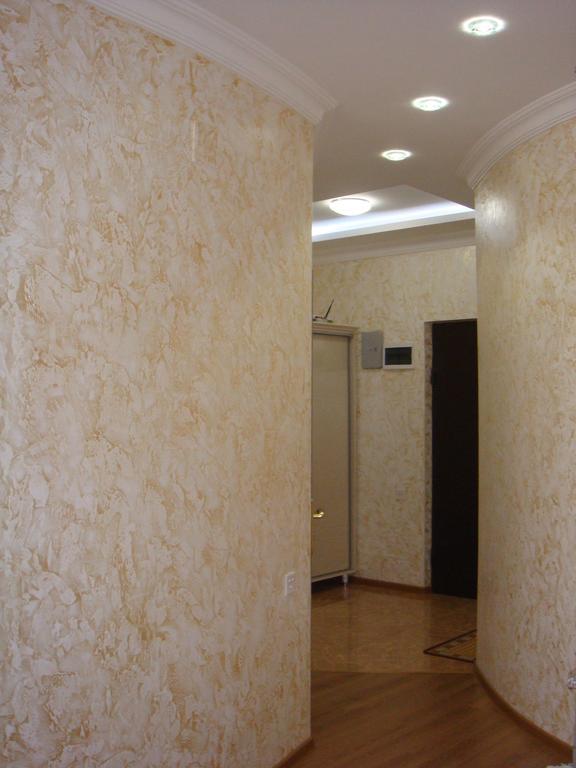 Nino Apartment On Pirosmani Batumi Ruang foto